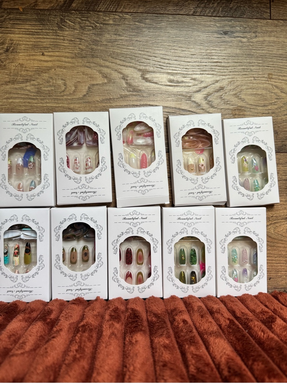 Assorted Press-On Nail Set - Multicolor